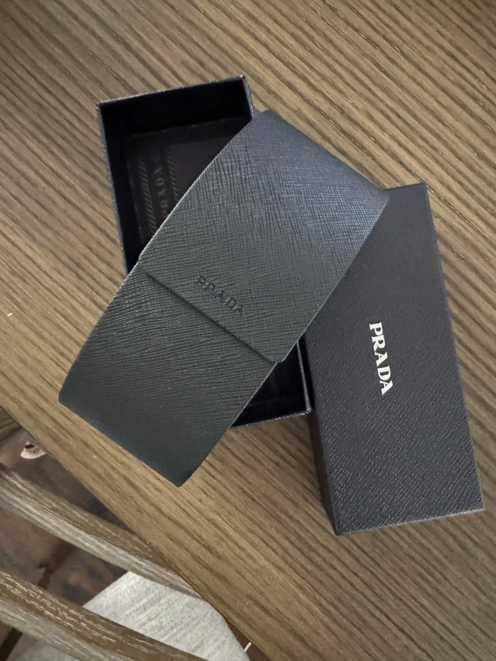 NWT PRADA CATEYE SUNGLASSES ❤️